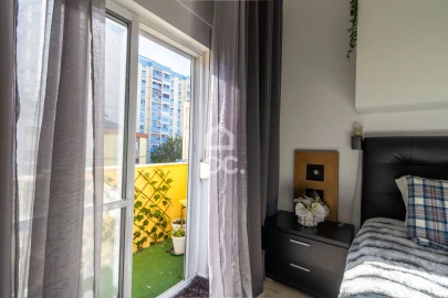 Apartamento T1 para Venda em Alto do Seixalinho, Santo André e Verderena