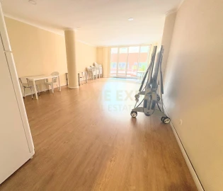 Apartamento T2 para Arrendamento em Alvalade