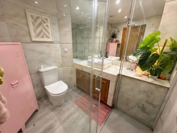 Apartamento T2 para Arrendamento em Alvalade