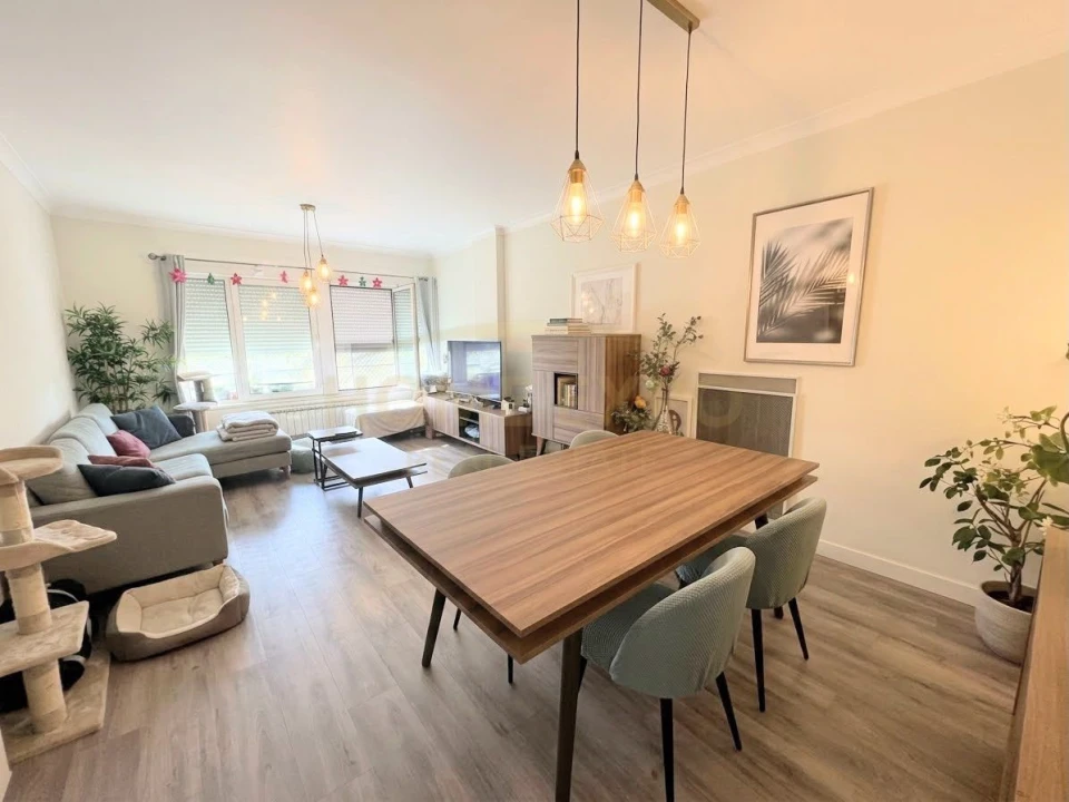 Apartamento T2 para Arrendamento em Alvalade Foto 11