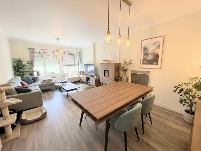 Apartamento T2 para Arrendamento em Alvalade Foto 11