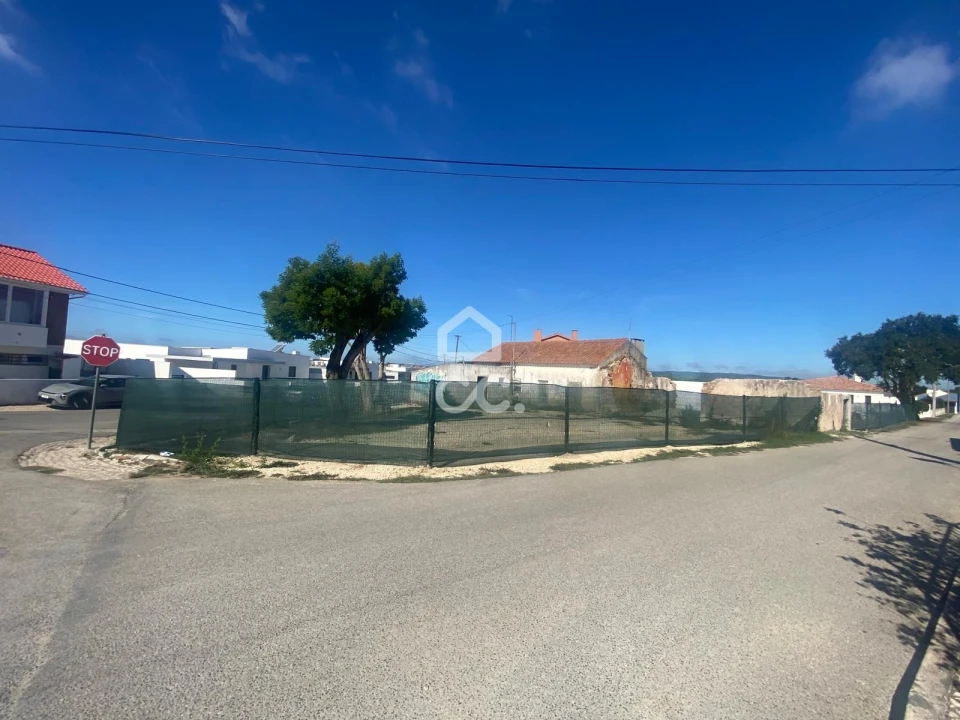 Terreno para Venda em Foz do Arelho Foto 5