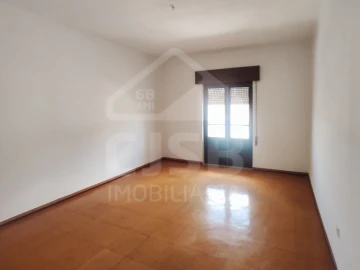 Moradia T4 para Venda em Coruche, Fajarda e Erra