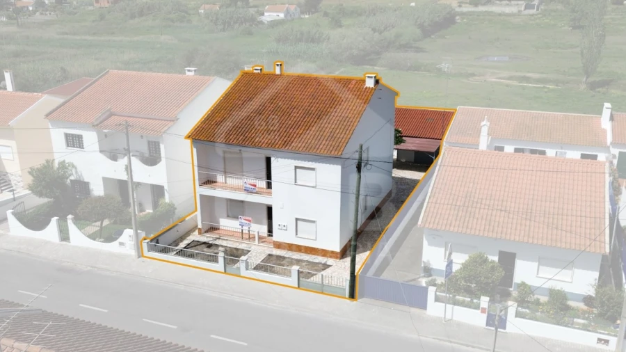 Moradia T4 para Venda em Coruche, Fajarda e Erra