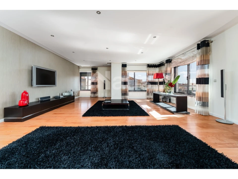 Apartamento T4 para Venda em Montijo e Afonsoeiro Foto 1