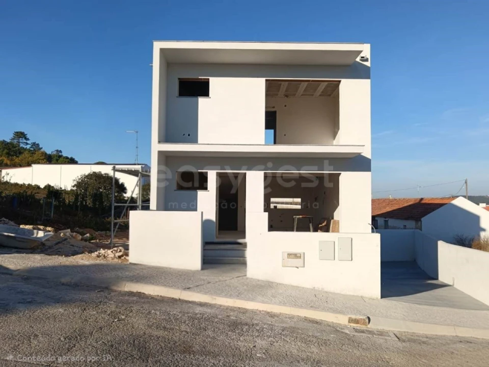 Moradia T2 para Venda em Nazare Foto 14