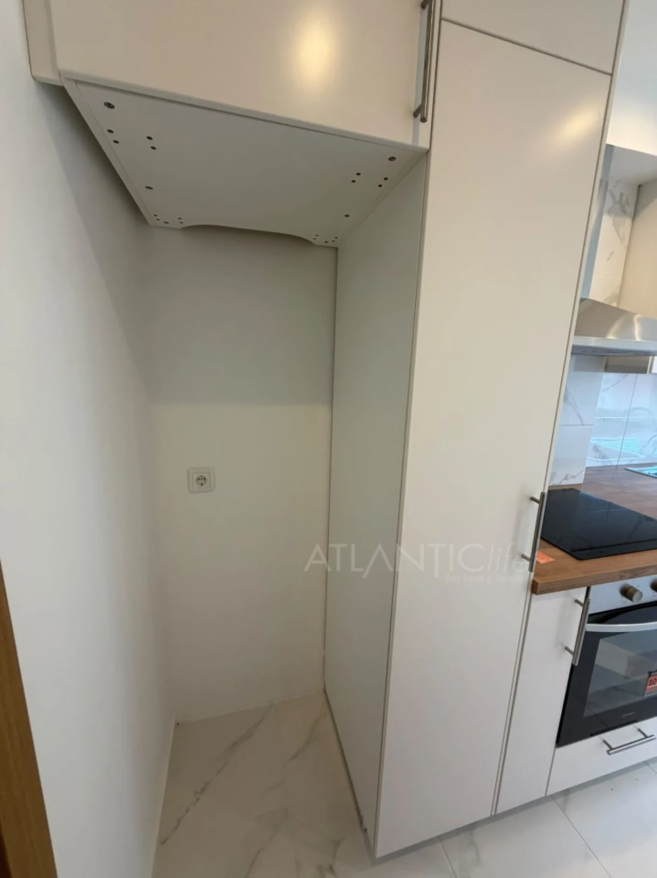 Apartamento T2 para Venda em Agualva e Mira-Sintra Foto 3