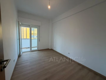 Apartamento T2 para Venda em Agualva e Mira-Sintra