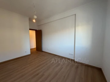 Apartamento T2 para Venda em Agualva e Mira-Sintra