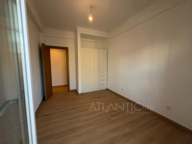 Apartamento T2 para Venda em Agualva e Mira-Sintra Foto 11