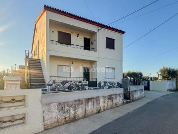 Apartamento T3 para Venda em São João Baptista e Santa Maria dos Olivais
