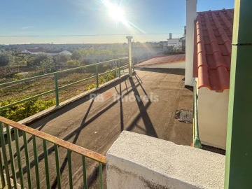 Apartamento T3 para Venda em São João Baptista e Santa Maria dos Olivais