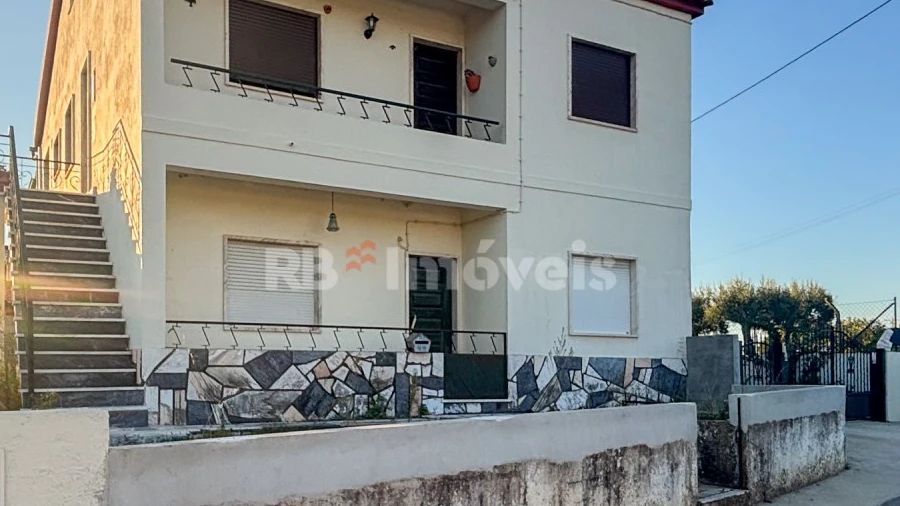 Apartamento T3 para Venda em São João Baptista e Santa Maria dos Olivais
