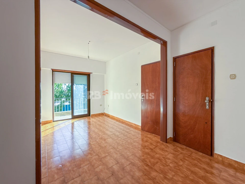 Apartamento T2 para Venda em São João Baptista Foto 7