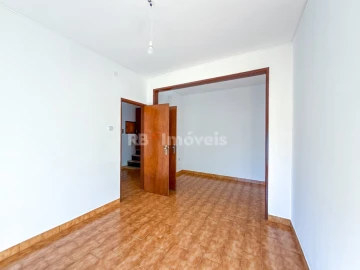 Apartamento T2 para Venda em São João Baptista
