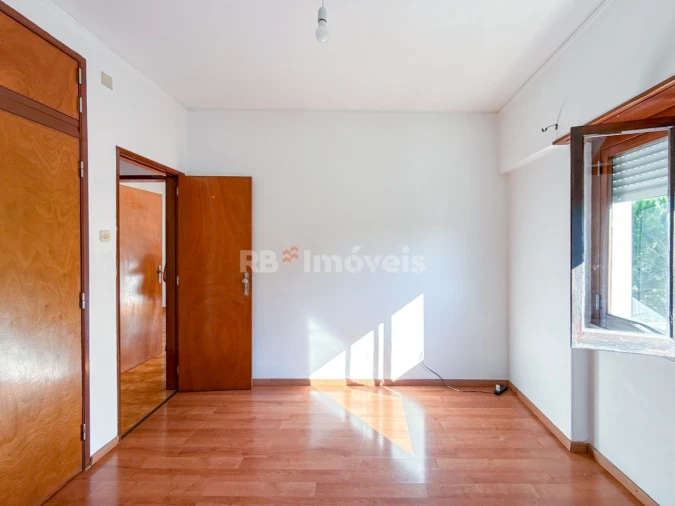 Apartamento T2 para Venda em São João Baptista Foto 3