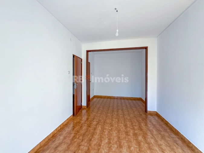Apartamento T2 para Venda em São João Baptista Foto 9