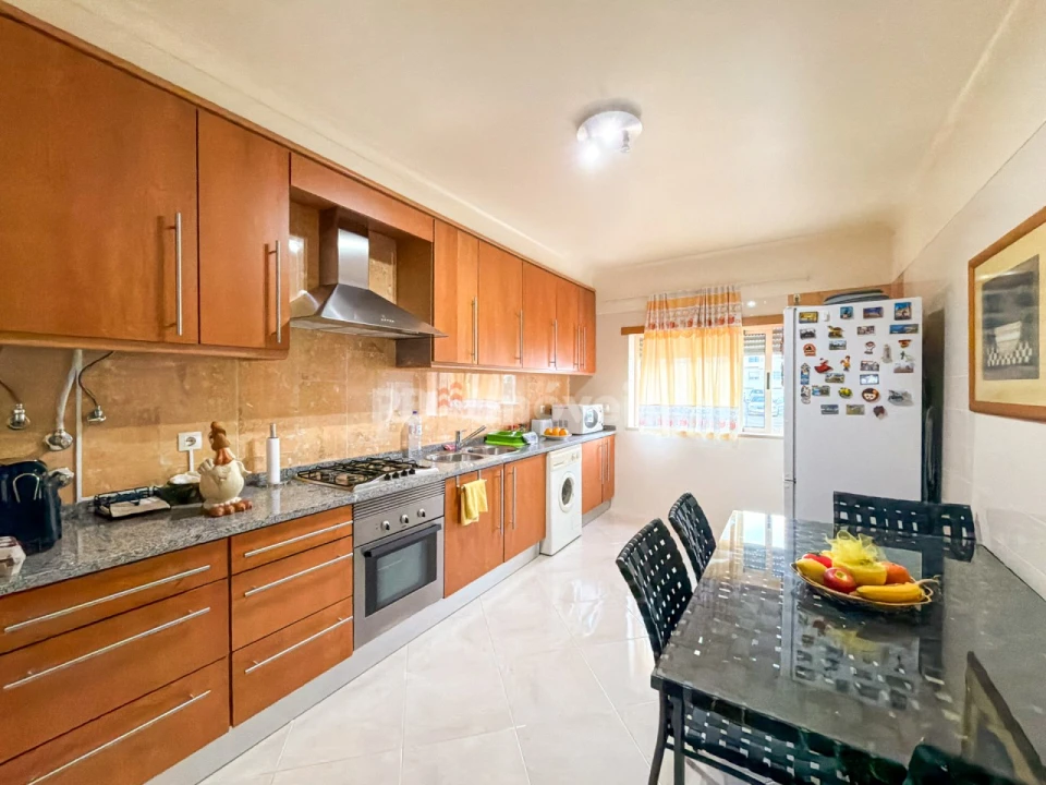 Apartamento T2 para Venda em Abrantes (São Vicente e São João) e Alferrarede Foto 7