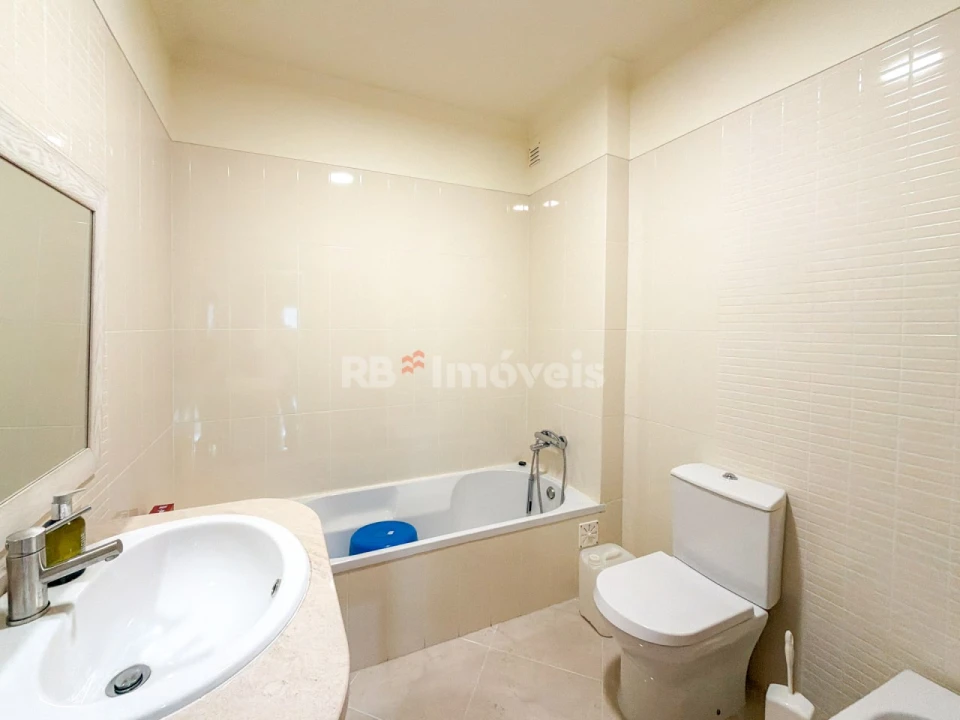 Apartamento T2 para Venda em Abrantes (São Vicente e São João) e Alferrarede Foto 33