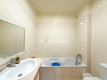 Apartamento T2 para Venda em Abrantes (São Vicente e São João) e Alferrarede