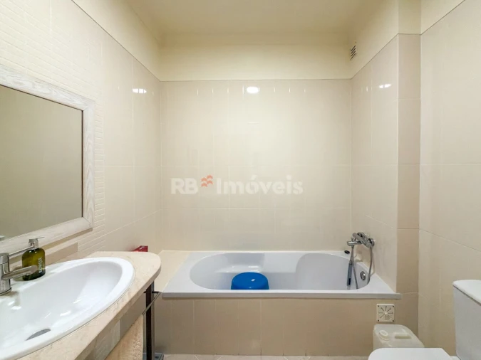 Apartamento T2 para Venda em Abrantes (São Vicente e São João) e Alferrarede Foto 36