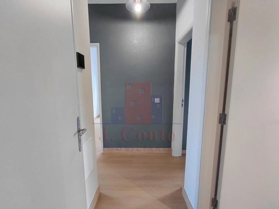 Apartamento T3 para Arrendamento em Nossa Senhora do Pópulo, Coto e São Gregório Foto 6