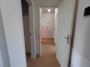Apartamento T3 para Arrendamento em Nossa Senhora do Pópulo, Coto e São Gregório