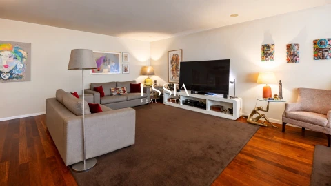 Apartamento T4 para Venda em Matosinhos e Leça da Palmeira