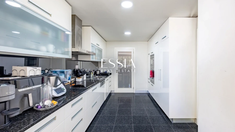 Apartamento T4 para Venda em Matosinhos e Leça da Palmeira Foto 12
