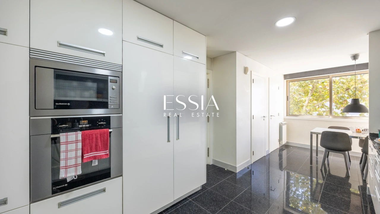 Apartamento T4 para Venda em Matosinhos e Leça da Palmeira Foto 14