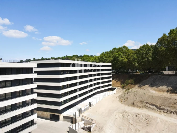 Apartamento T2 para Arrendamento em Urgezes Foto 2