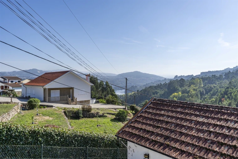 Moradia T2 para Venda em Abragão Foto 29