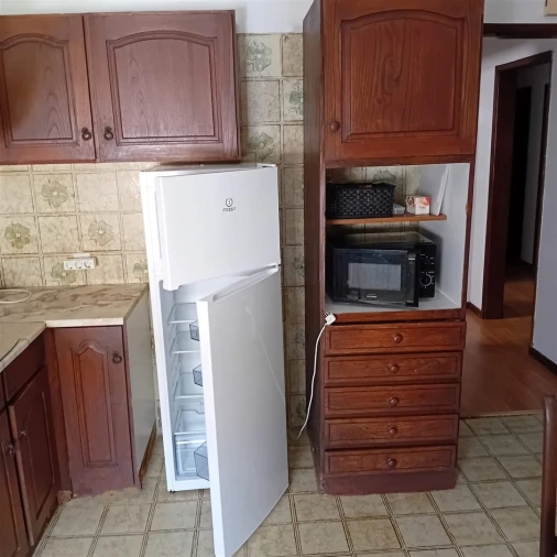 Quarto para Arrendamento em Sé Nova, Santa Cruz, Almedina e São Bartolomeu Foto 8