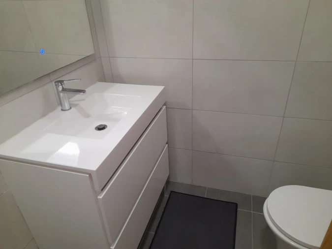 Quarto para Arrendamento em Sé Nova, Santa Cruz, Almedina e São Bartolomeu Foto 5