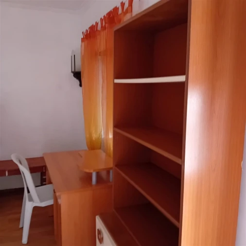 Quarto para Arrendamento em Sé Nova, Santa Cruz, Almedina e São Bartolomeu Foto 12