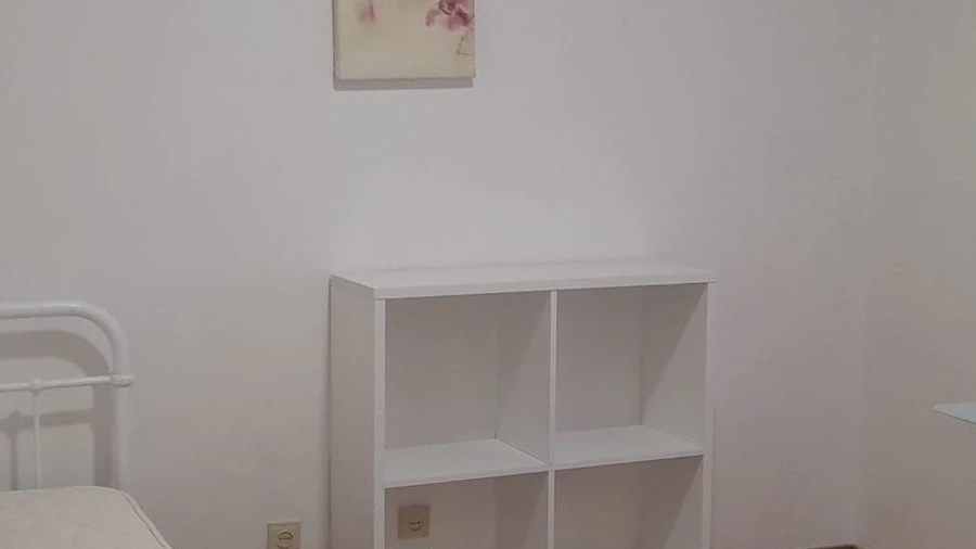 Quarto para Arrendamento em Sé Nova, Santa Cruz, Almedina e São Bartolomeu