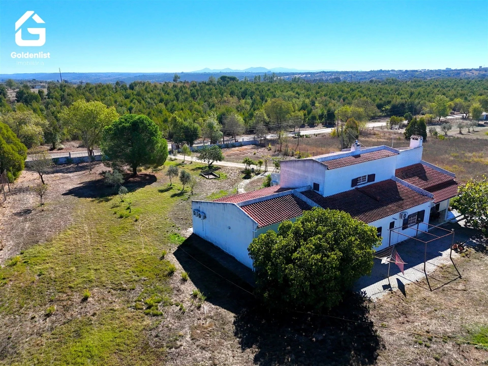Moradia T5 para Venda em Espírito Santo, Nossa Senhora da Graça e São Simão Foto 35