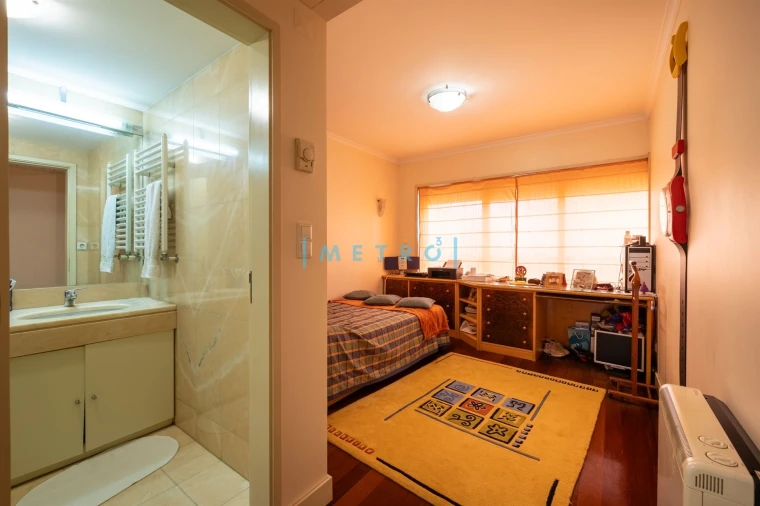 Apartamento T4 para Venda em Aldoar, Foz do Douro e Nevogilde Foto 10