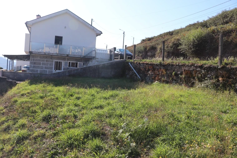 Terreno para Venda em Santa Eulália Foto 4