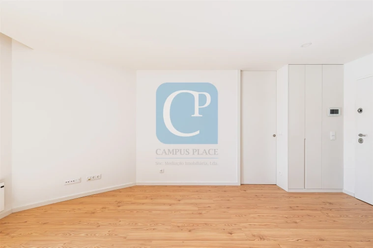 Apartamento T1 para Venda em Paranhos Foto 14