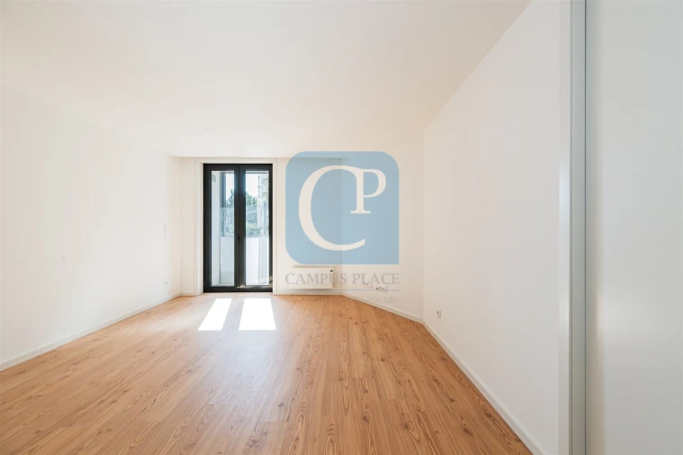 Apartamento T1 para Venda em Paranhos Foto 9