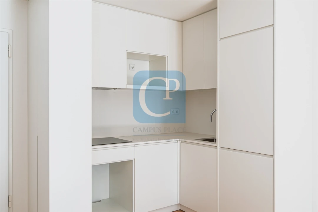Apartamento T1 para Venda em Paranhos Foto 5