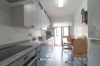 Apartamento T3 para Venda em Nelas