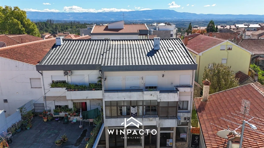 Apartamento T3 para Venda em Nelas Foto 23