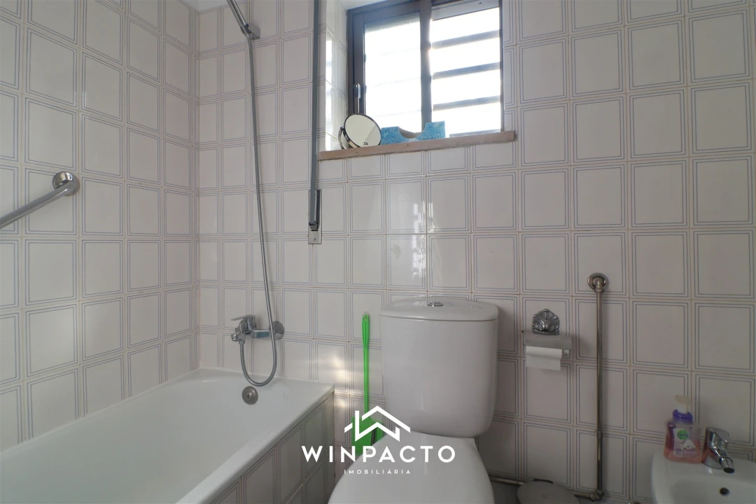 Apartamento T3 para Venda em Nelas Foto 29