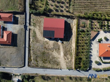 Quinta T0 para Venda em Vila Nova de Foz Côa