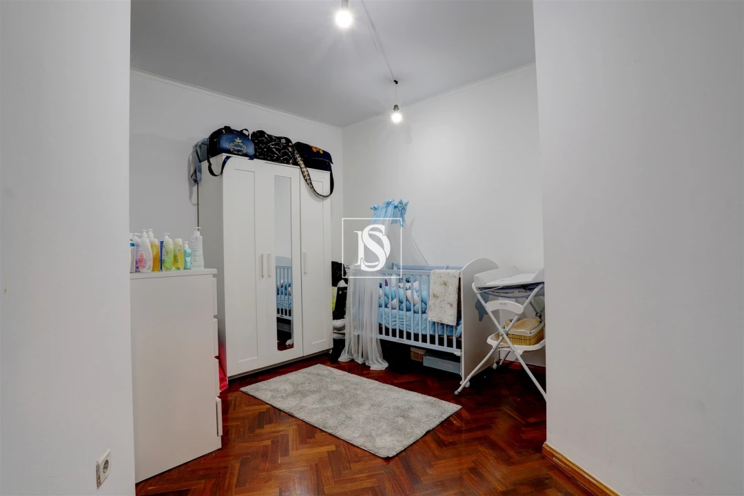 Apartamento T2 para Venda em Mafamude e Vilar do Paraíso Foto 11