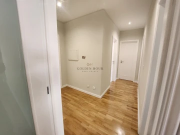 Apartamento T1 para Venda em Madalena