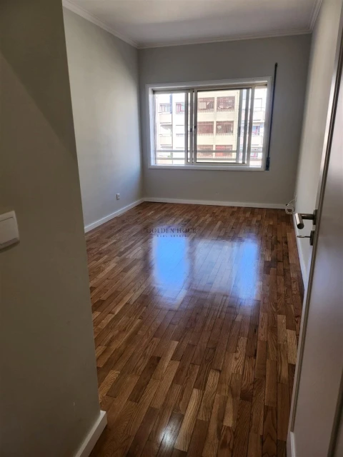 Apartamento T1 para Venda em Madalena