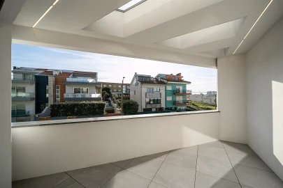 Moradia T5 para Venda em Madalena